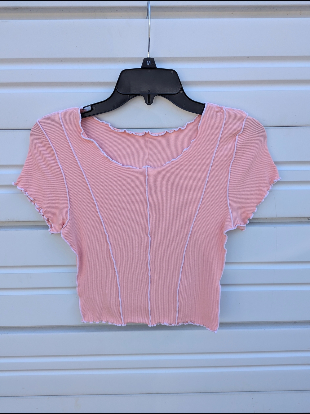 H&M Pastel Pink Ribbed Lettuce-Trim Cropped Tee